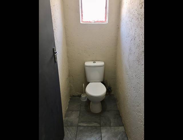 986M² APARTMENT BLOCK FOR SALE IN POLOKWANE CENTRAL